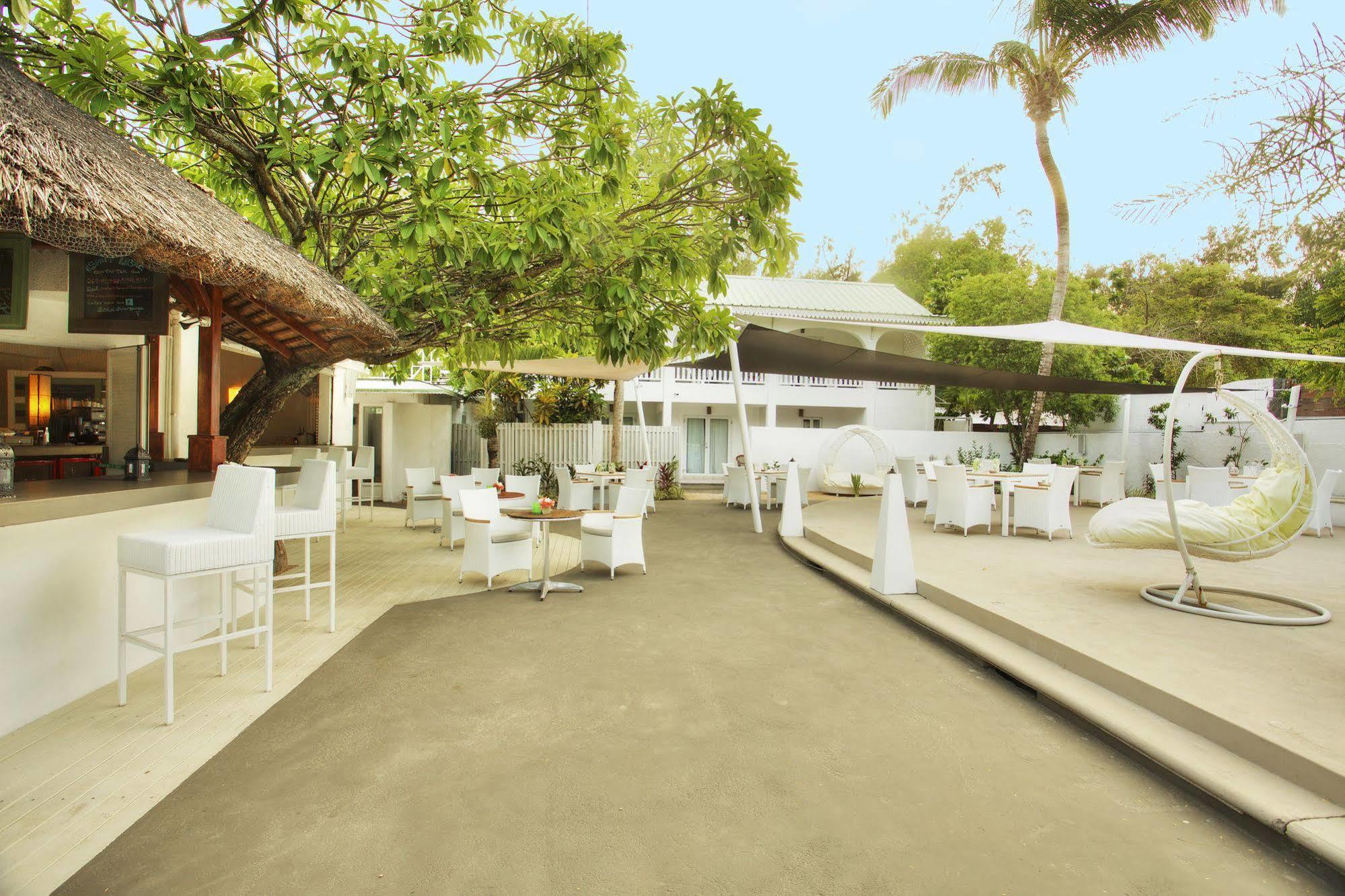 Esprit Libre restaurante&pensión Grand Baie Exterior foto